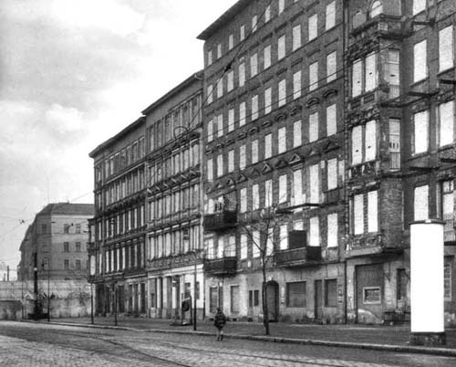 Berliner Mauer Bernauer Strasse, 1961